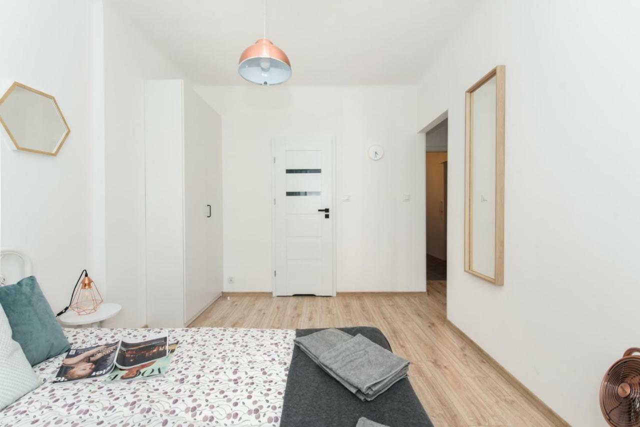 Superapart Gagarina Ministudio Warszawa Exteriör bild