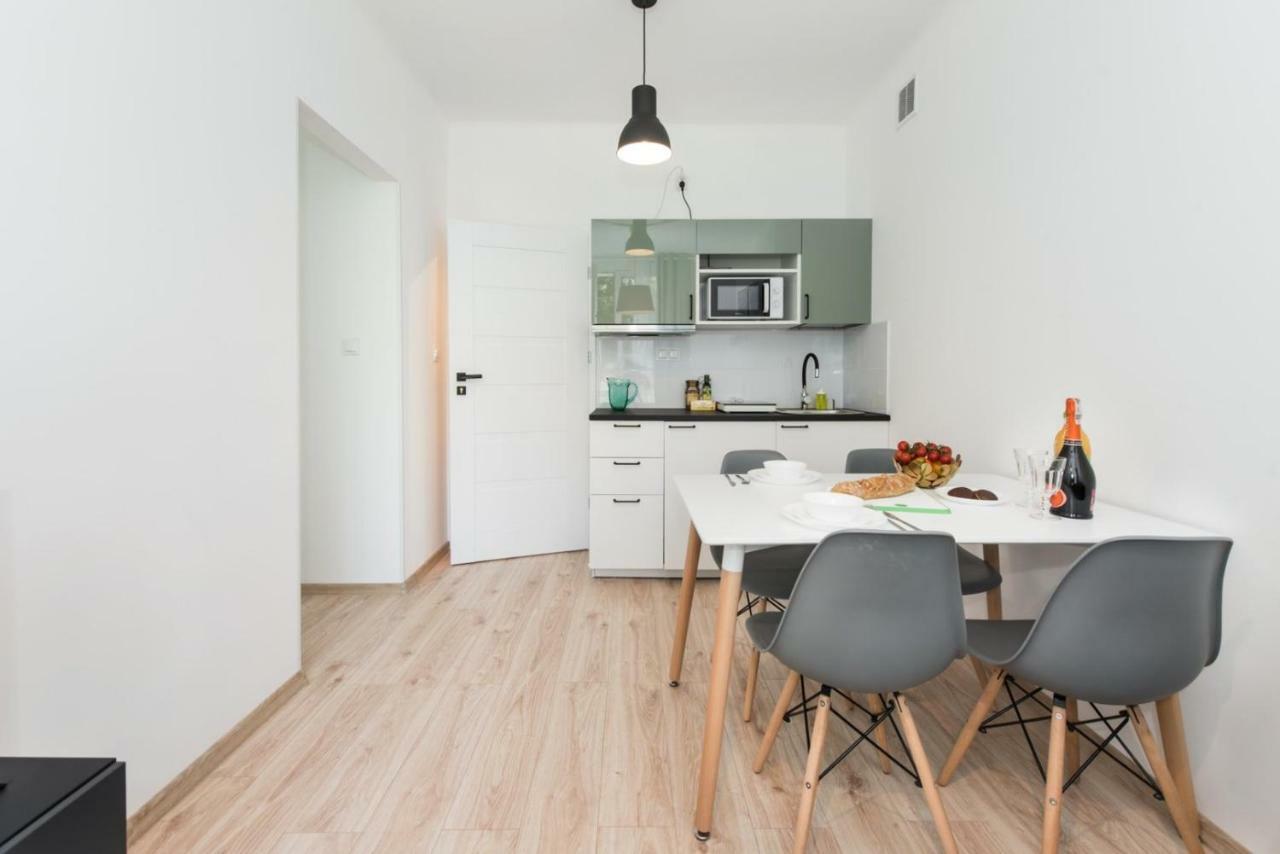 Superapart Gagarina Ministudio Warszawa Exteriör bild