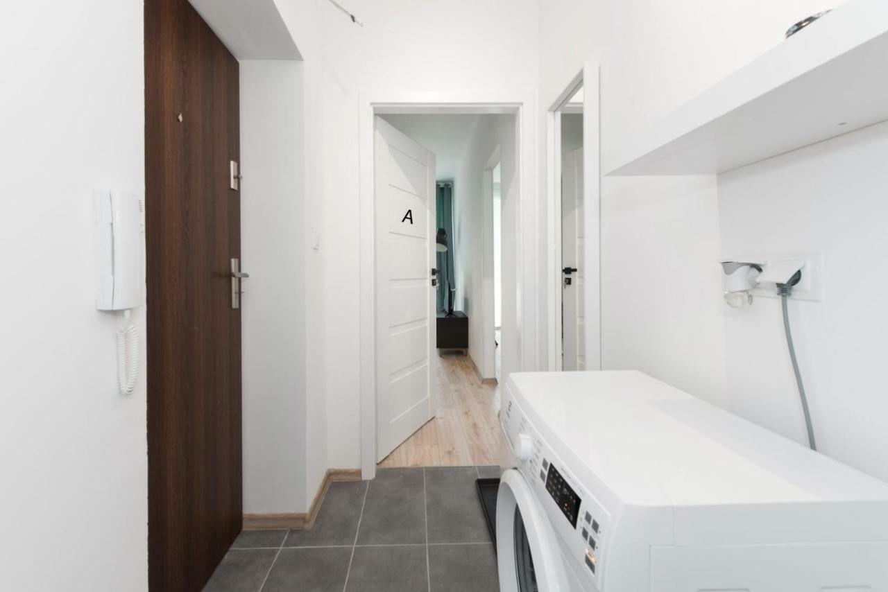 Superapart Gagarina Ministudio Warszawa Exteriör bild